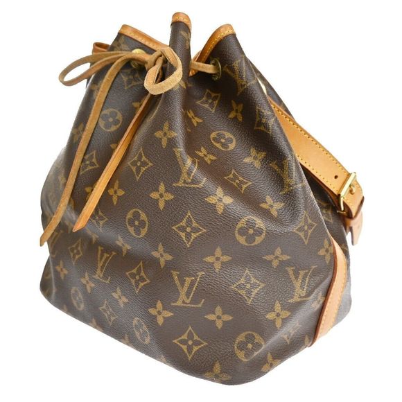 LOUIS VUITTON Petit Noe Shoulder Bag - Picture 9 of 16